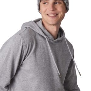 Bonnet à pompon avec revers